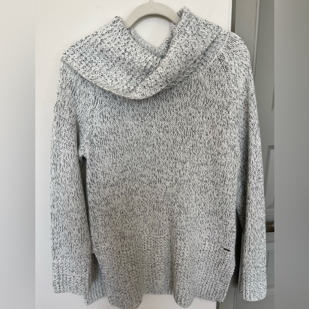 DKNY Sweater